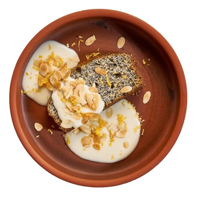 Маковый кекс с заварным кремом